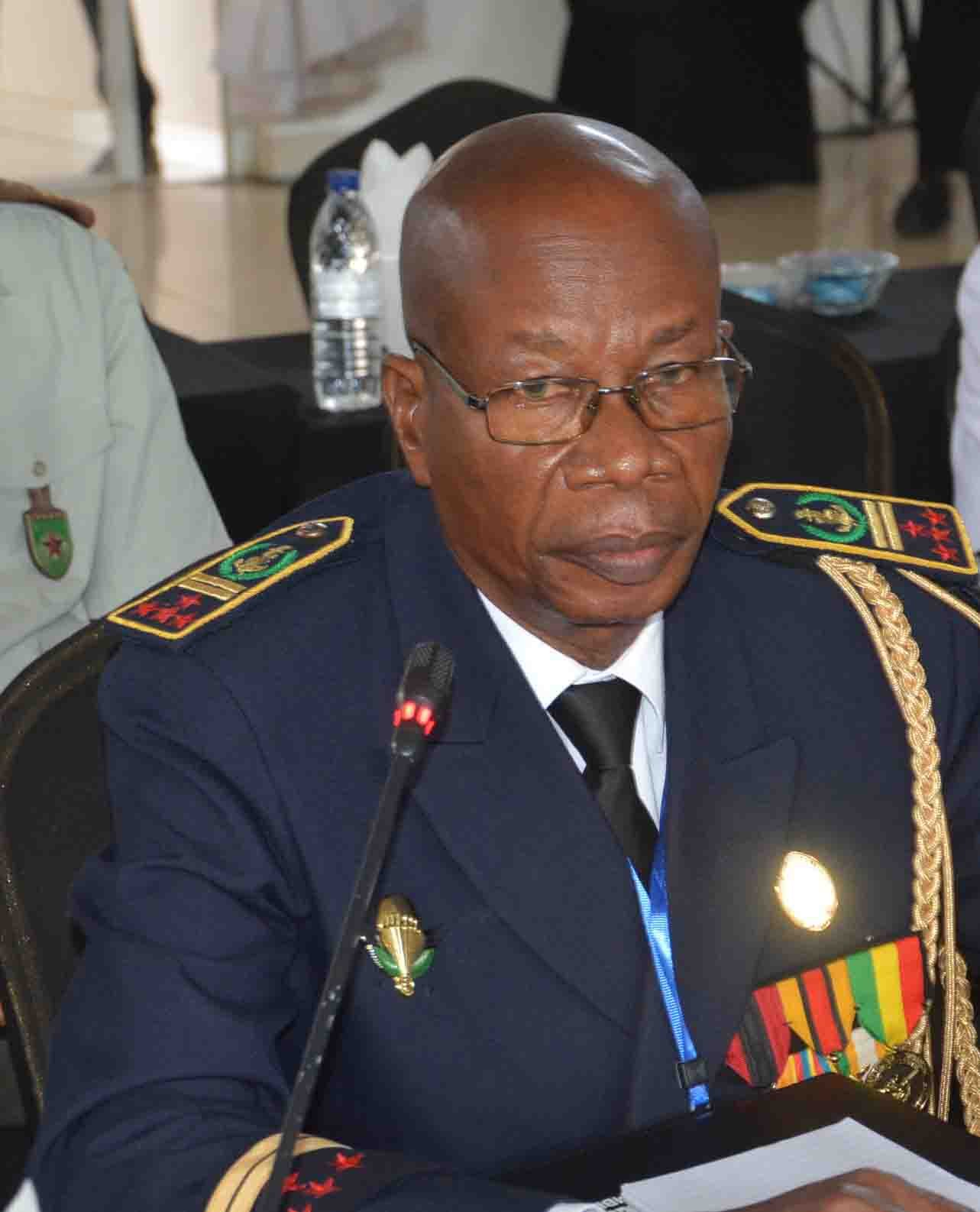 Capitaine de Vaisseau Major OKOKO R.
